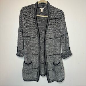 Chicos Black And White Open Cardigan Size 1 M Medium Roll Tab